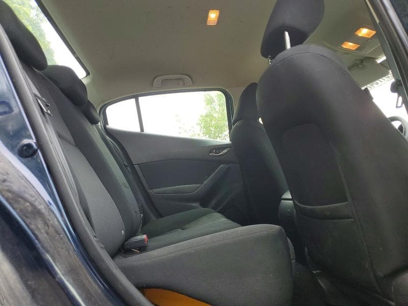 2018 MAZDA MAZDA 3 10