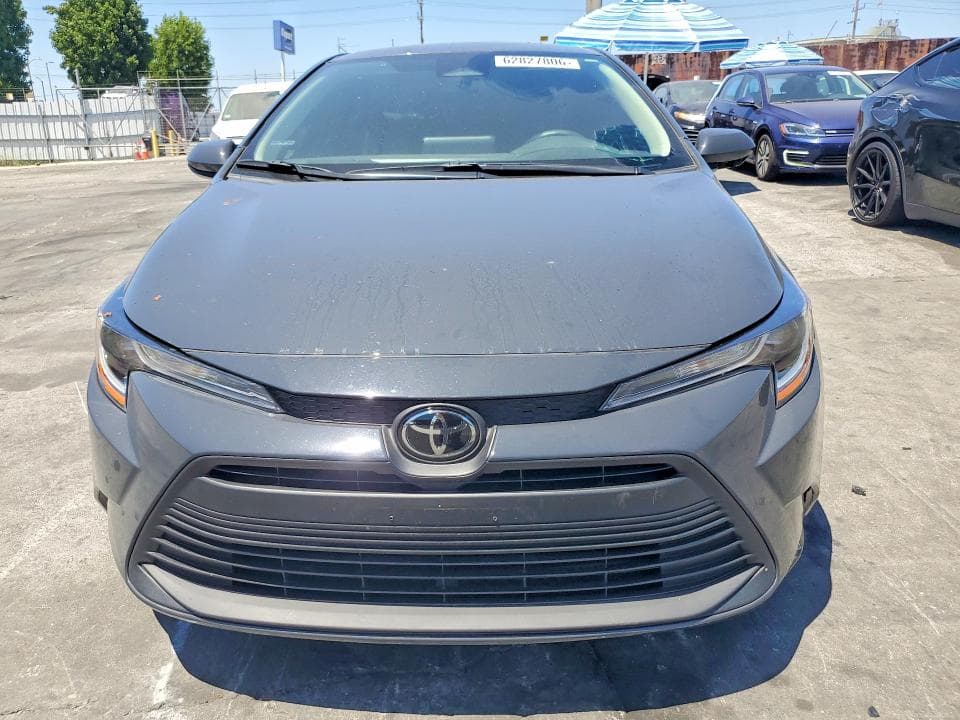 2025 TOYOTA COROLLA LE 5