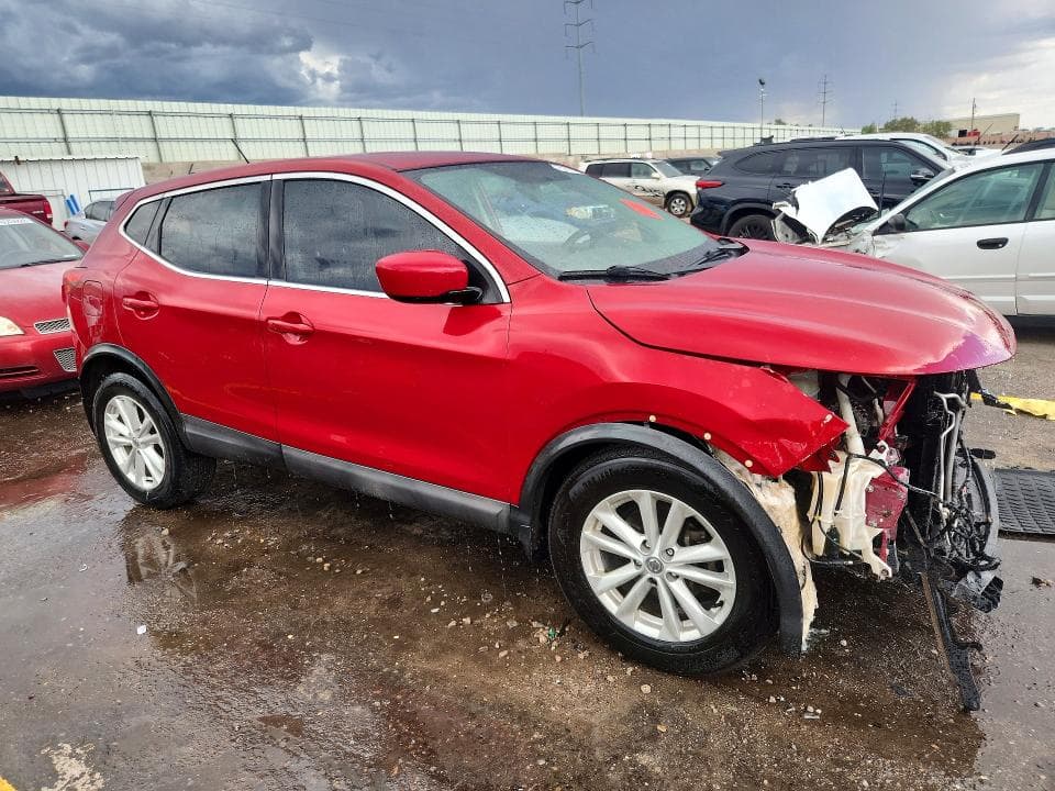 2017 NISSAN ROGUE SPORT S 4