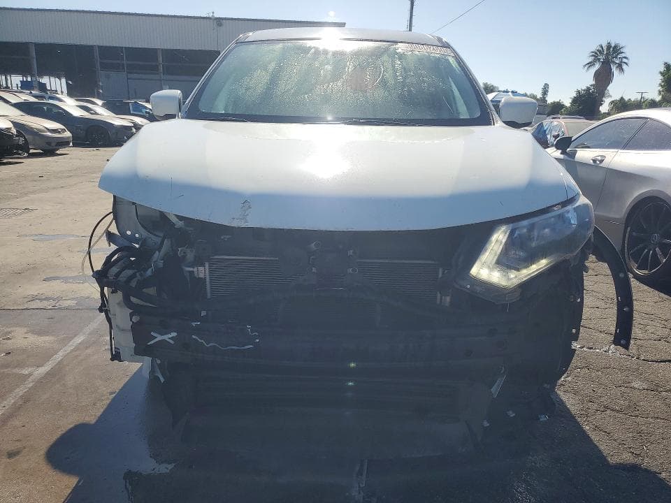 2018 NISSAN ROGUE S 5