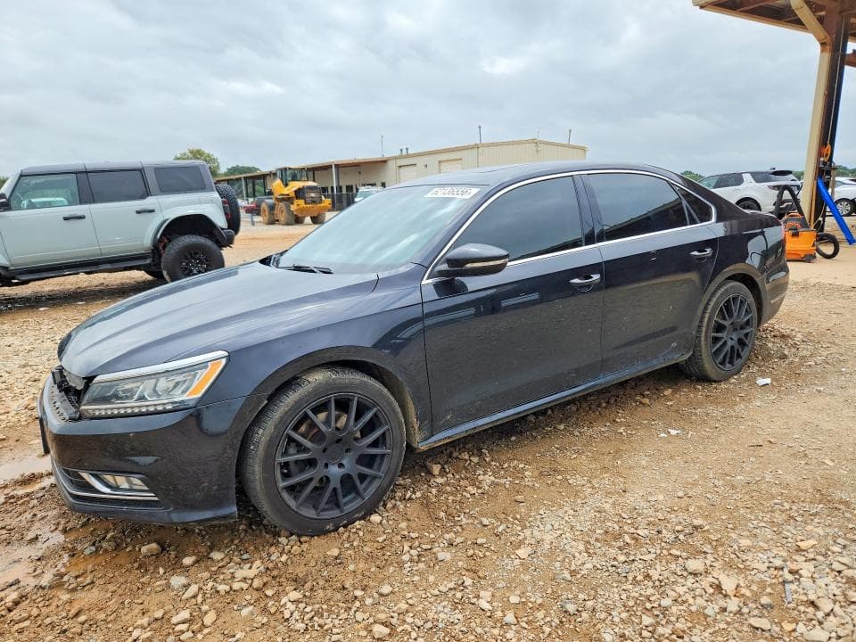 2018 VOLKSWAGEN PASSAT SE - 1