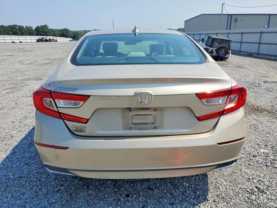 2018 HONDA ACCORD EX 6
