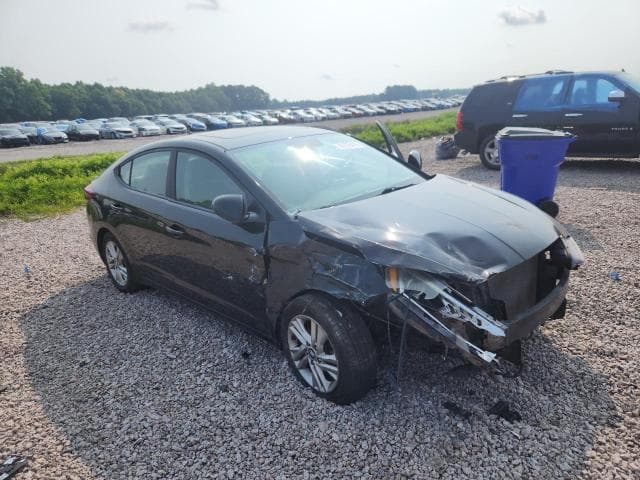 2019 HYUNDAI ELANTRA 4