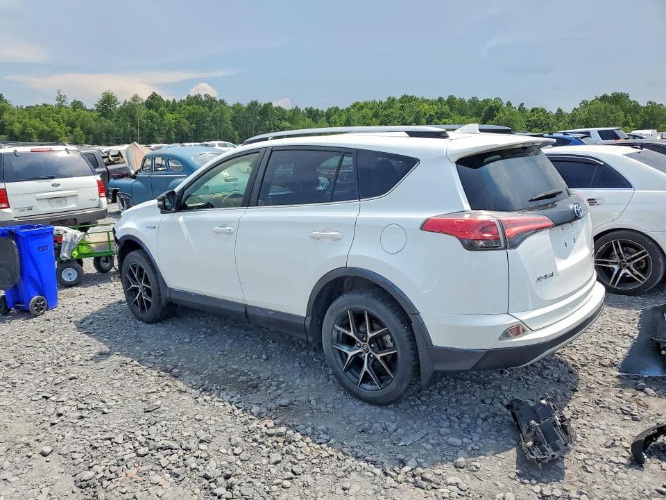 2018 TOYOTA RAV4 HV SE 2