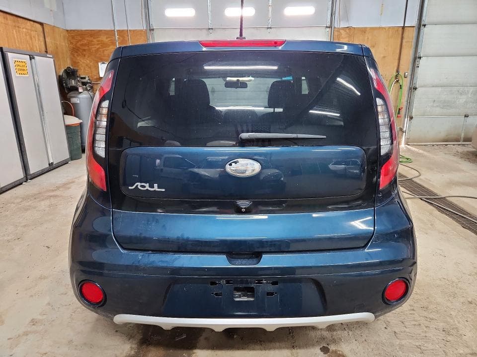 2018 KIA SOUL + 6