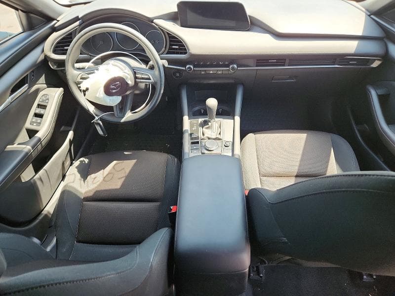 2021 MAZDA 3 8