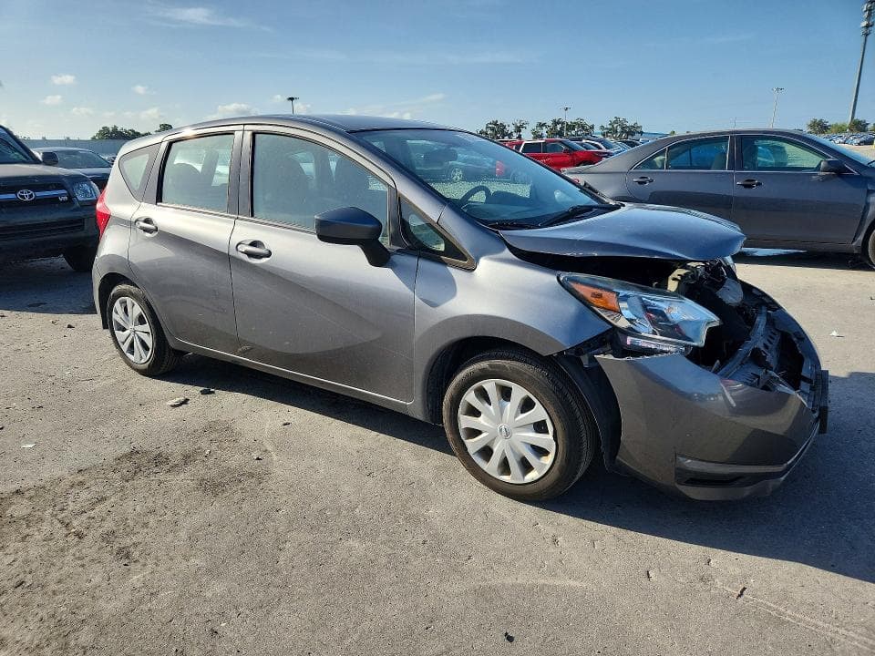 2017 NISSAN VERSA NOTE SV 4