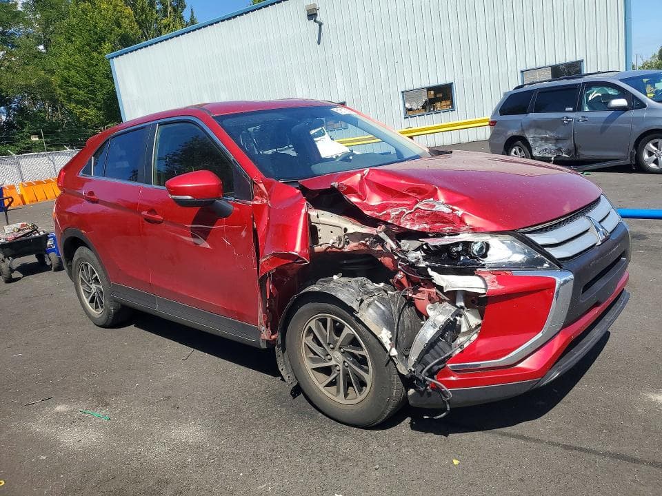 2020 MITSUBISHI ECLIPSE CROSS ES 4