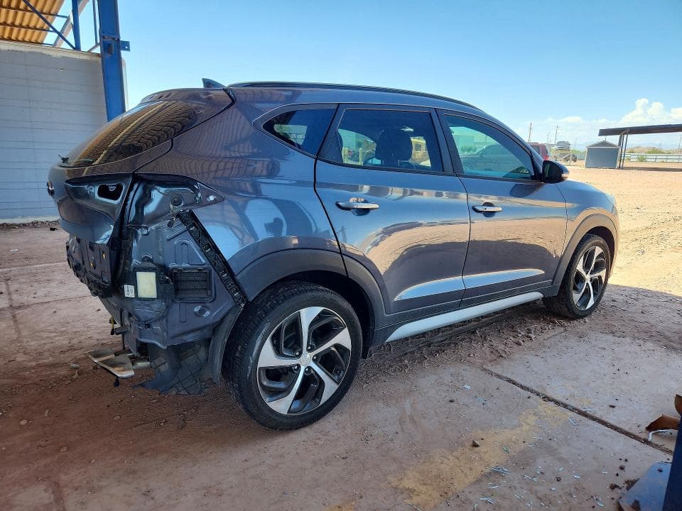 2018 HYUNDAI TUCSON VALUE 3