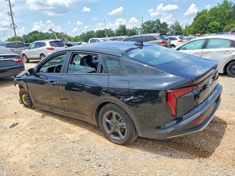 2025 KIA K4 LXS 2