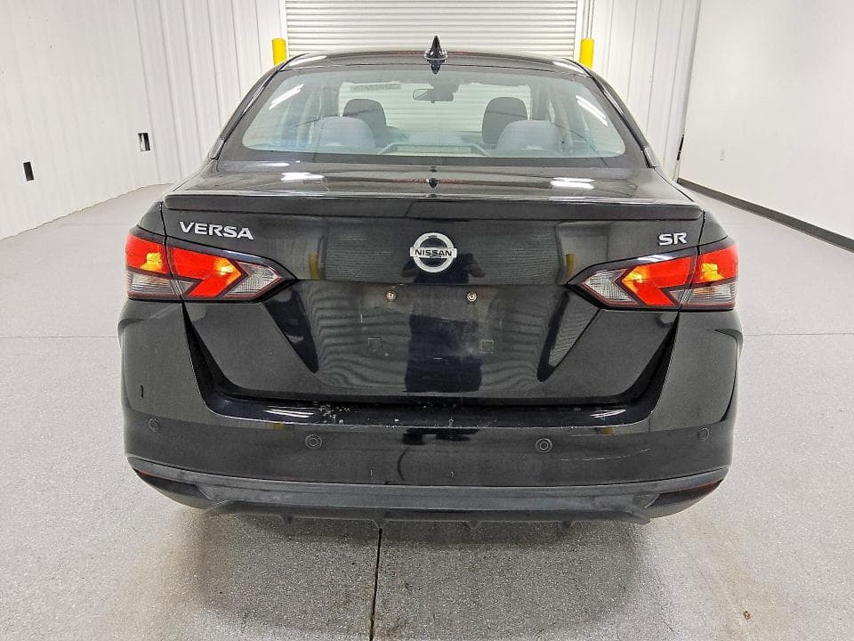 2020 NISSAN VERSA SR 6