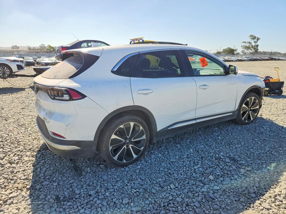 2024 VINFAST TRADING AND PRODUCTION VF 8 PLUS 3