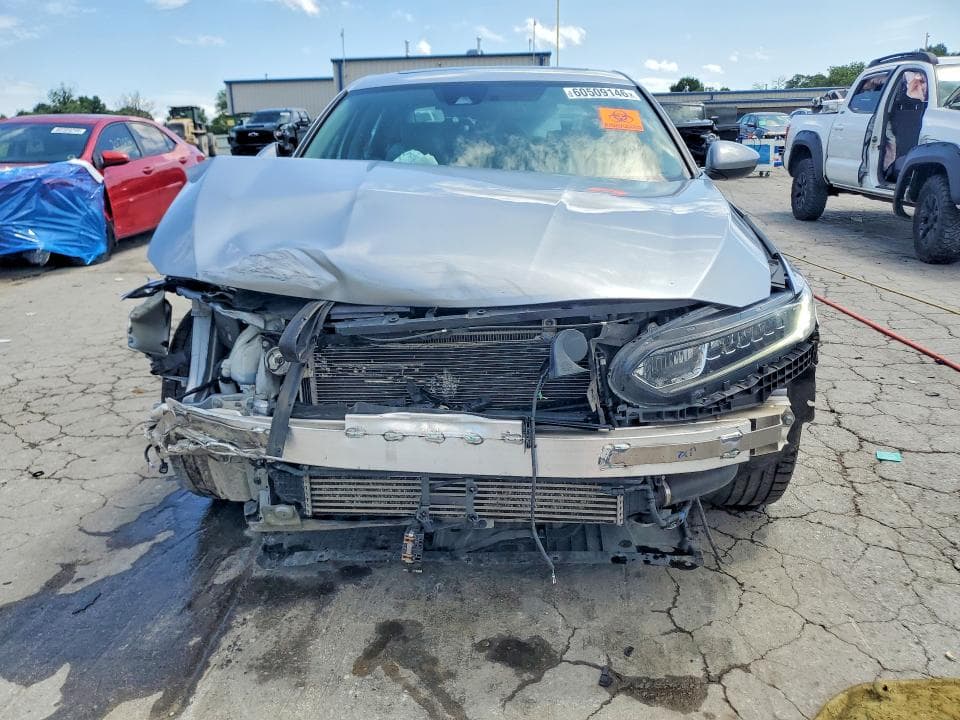 2018 HONDA ACCORD EX 5
