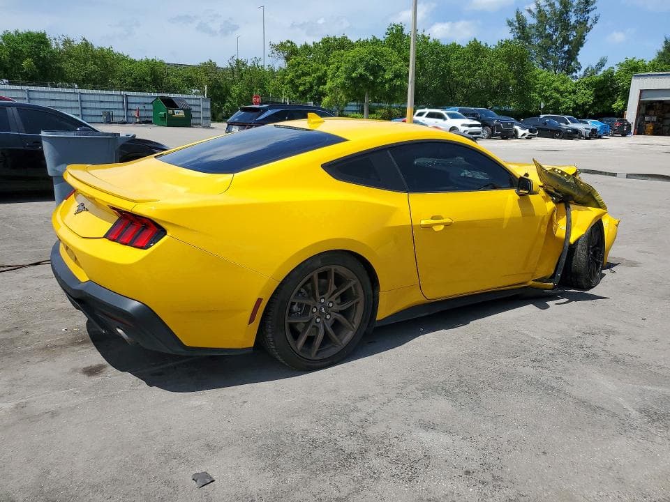 2024 FORD MUSTANG 3