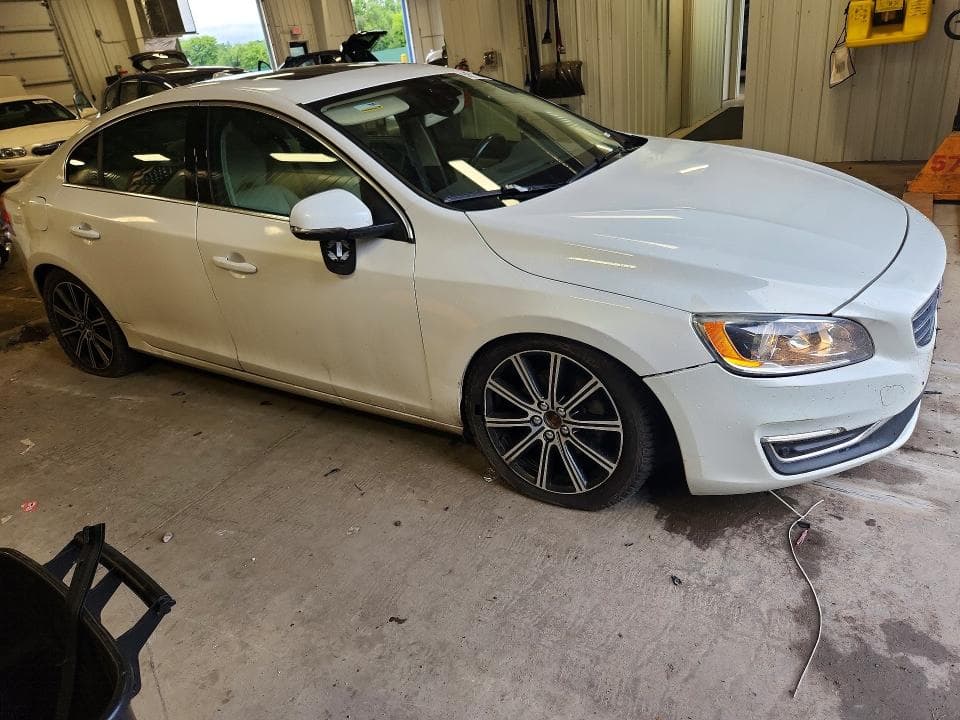 2018 VOLVO S60 PREMIER 4