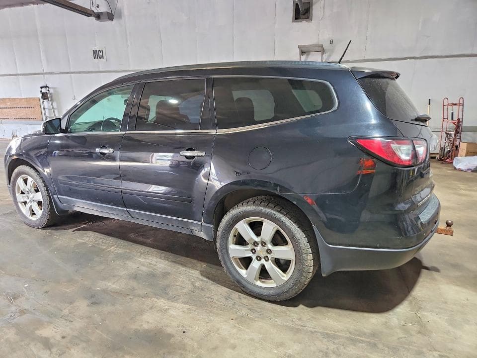 2017 CHEVROLET TRAVERSE LT 2