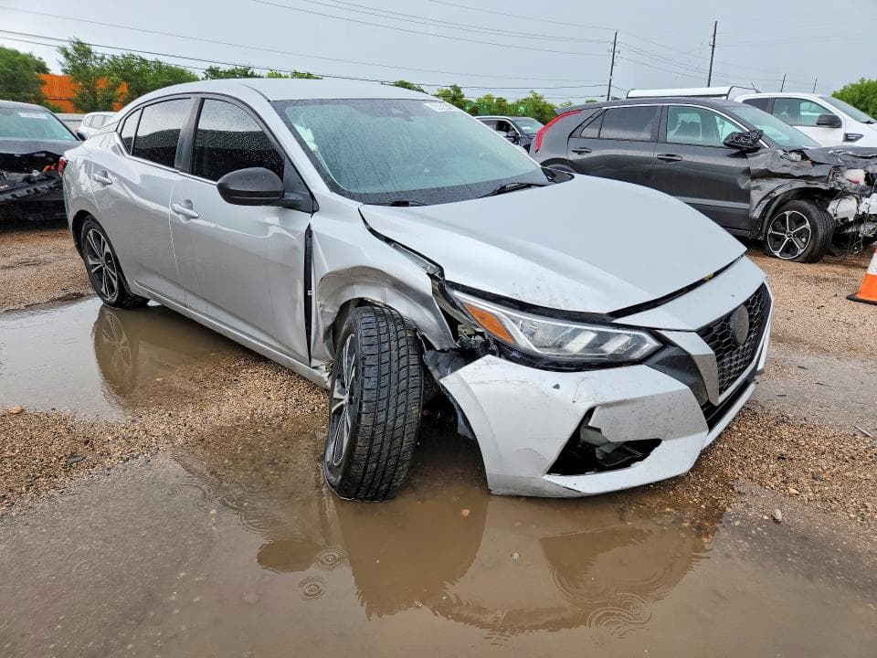 2022 NISSAN SENTRA SV 4