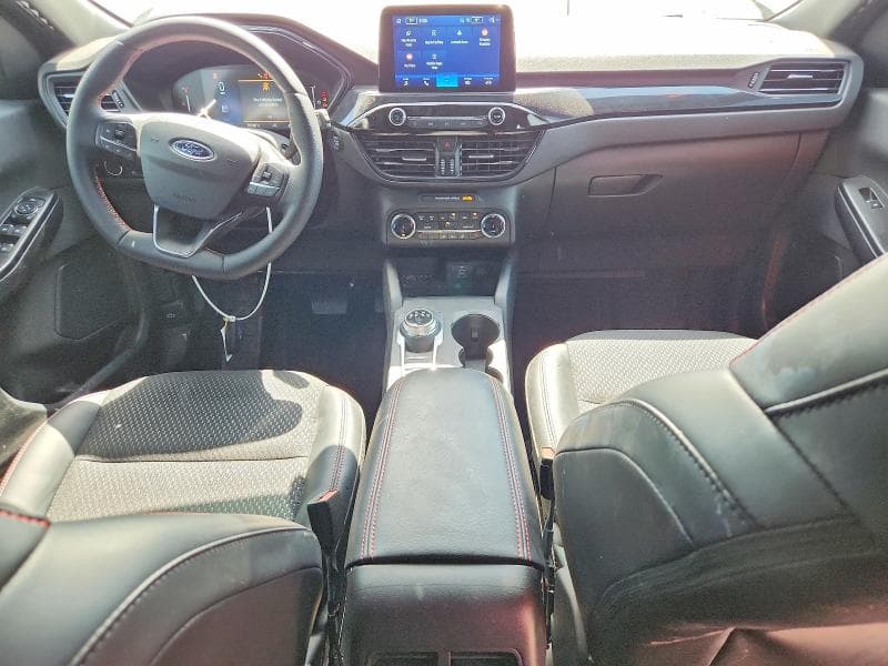 2026 FORD ESCAPE ST LINE 8