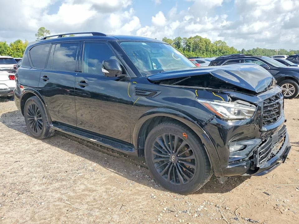 2018 INFINITI QX80 BASE 4
