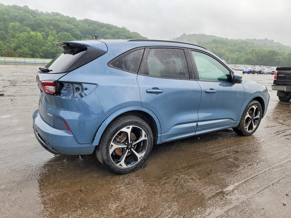 2023 FORD ESCAPE ST LINE SELECT 3