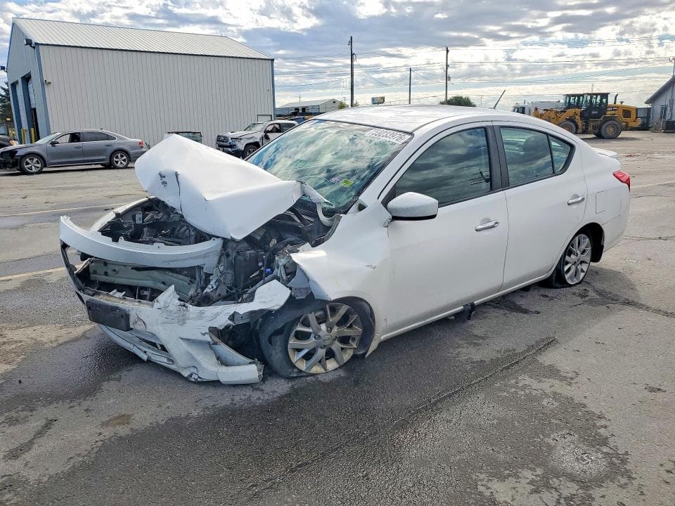 2018 NISSAN VERSA SV - 1