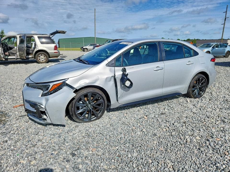2026 TOYOTA COROLLA SE - 1