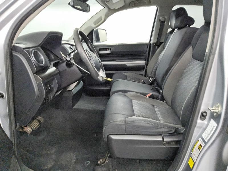 2020 TOYOTA TUNDRA SR5 7
