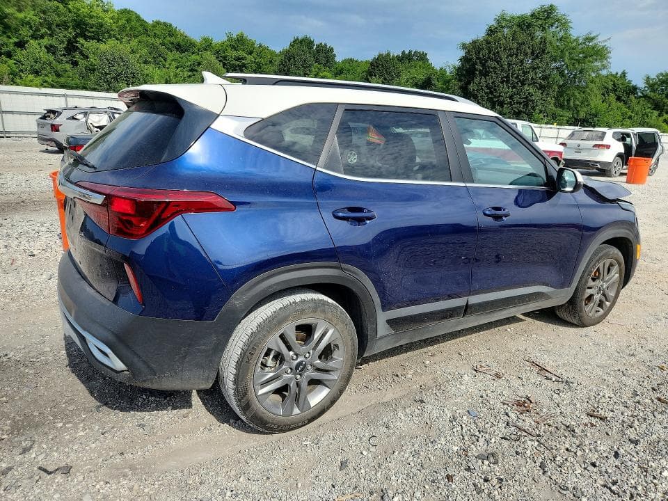 2023 KIA SELTOS S 3