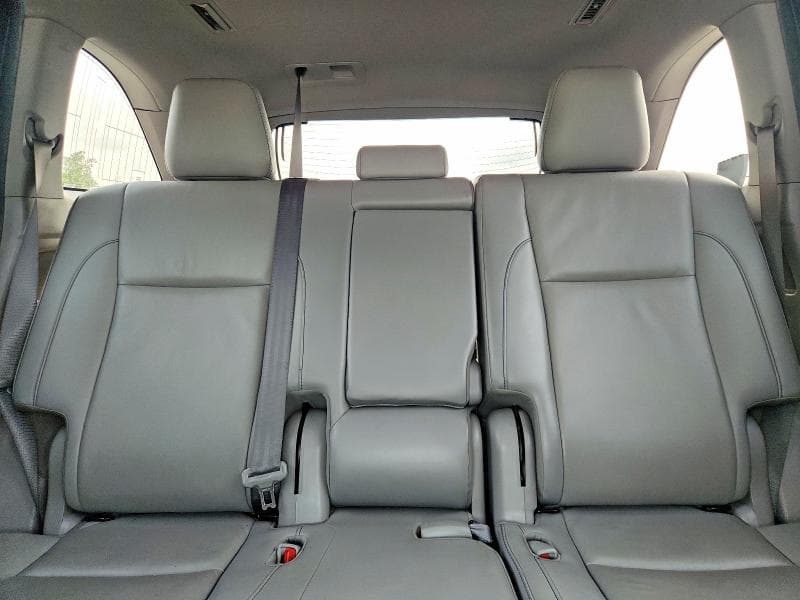 2019 TOYOTA HIGHLANDER XLE 10