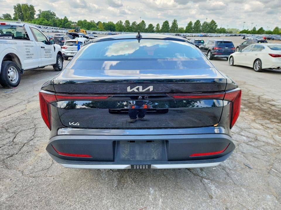 2026 KIA K4 LXS 6
