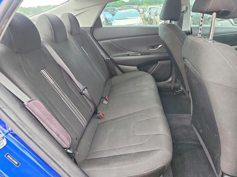 2023 HYUNDAI ELANTRA SEL 10