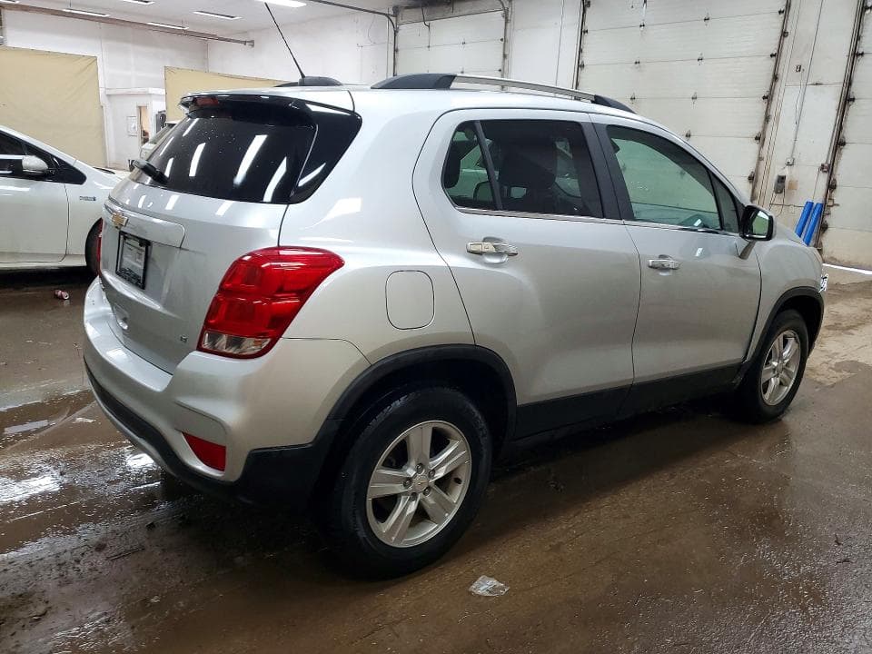 2017 CHEVROLET TRAX 1LT 3