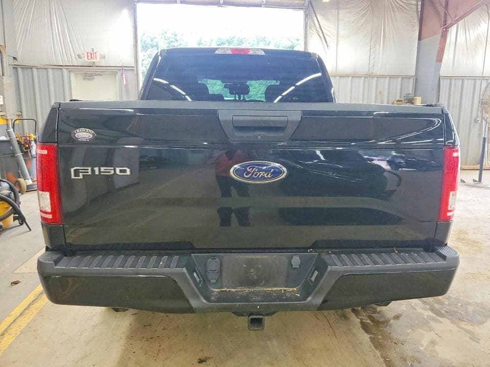 2017 FORD F150 SUPERCREW 6