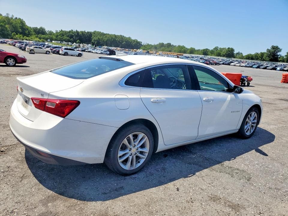 2018 CHEVROLET MALIBU LT 3