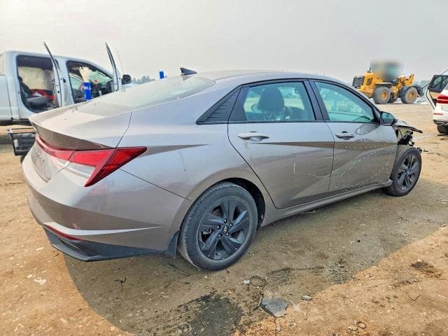 2023 HYUNDAI ELANTRA SEL 3