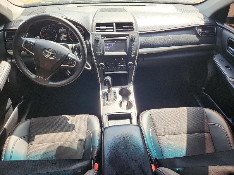 2017 TOYOTA CAMRY SE 8
