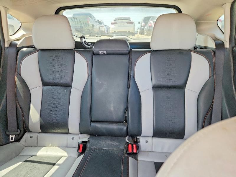 2018 SUBARU CROSSTREK LIMITED 10