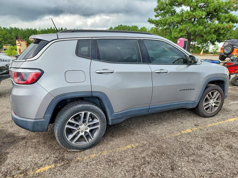 2018 JEEP COMPASS LATITUDE 3