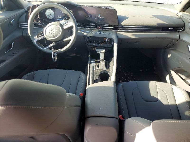 2024 HYUNDAI ELANTRA SEL 8