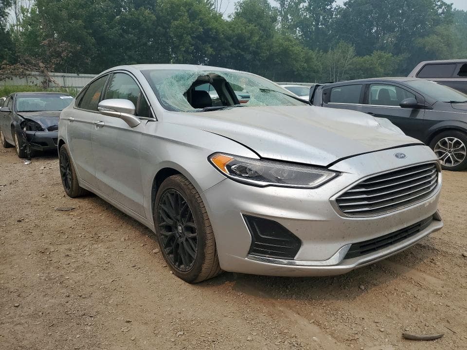 2019 FORD FUSION SEL 4