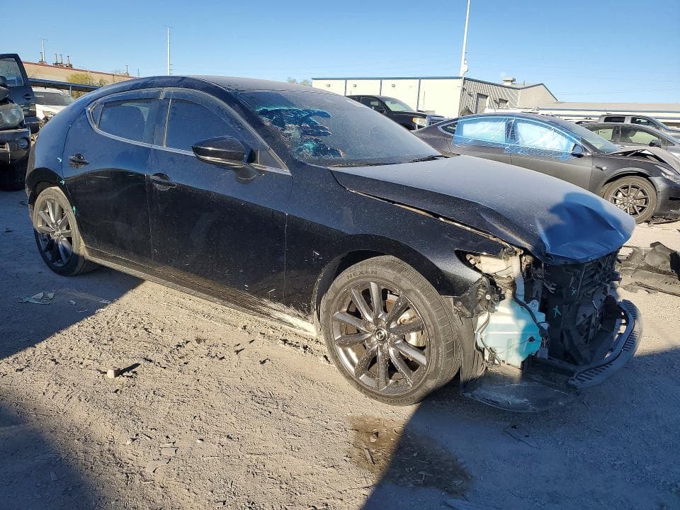 2020 MAZDA 3 4