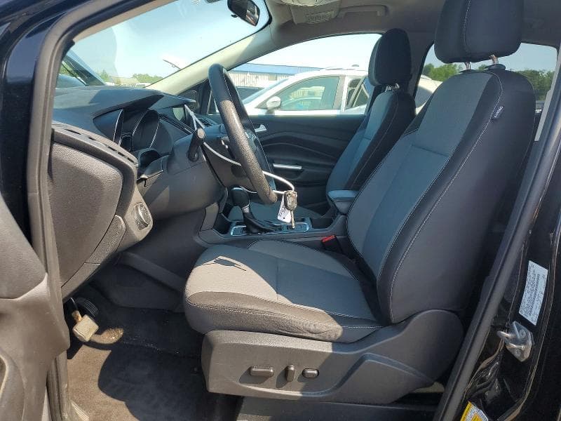 2017 FORD ESCAPE SE 7