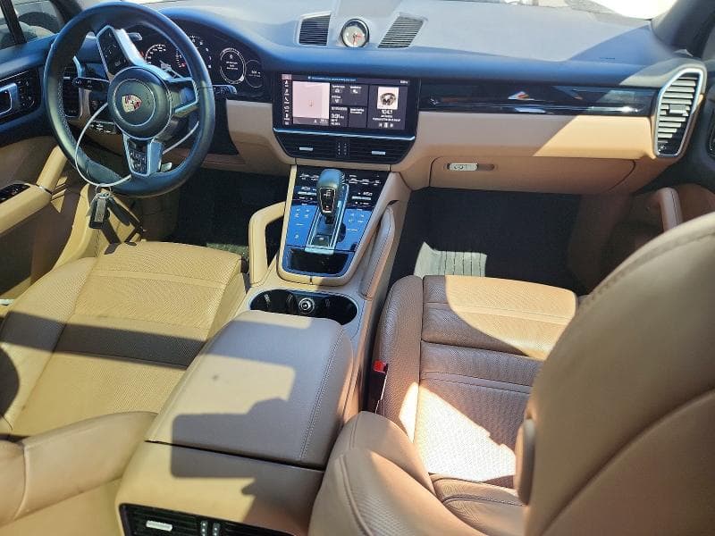 2020 PORSCHE CAYENNE 8
