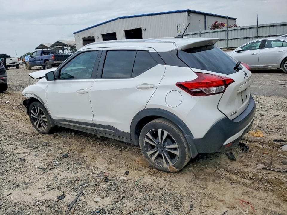 2019 NISSAN KICKS SR 2