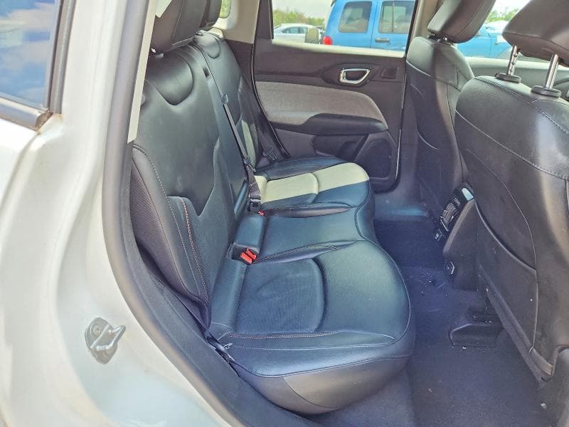 2022 JEEP COMPASS LATITUDE LUX 11