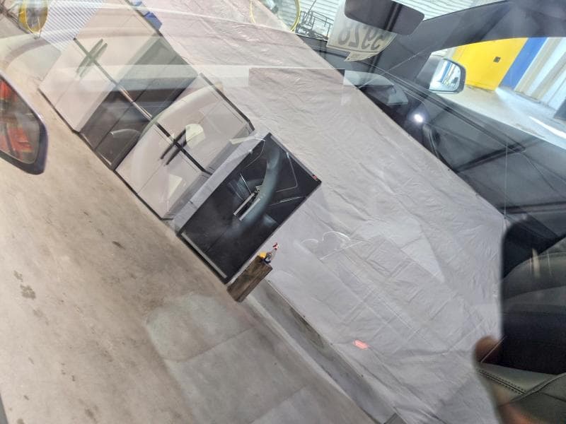 2026 TESLA MODEL Y 8