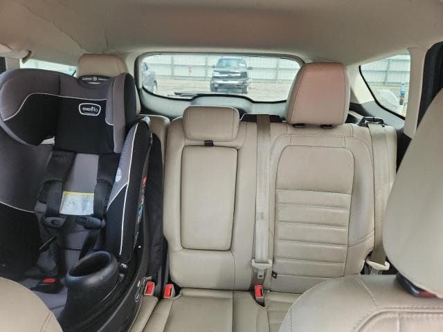2017 FORD ESCAPE TITANIUM 10