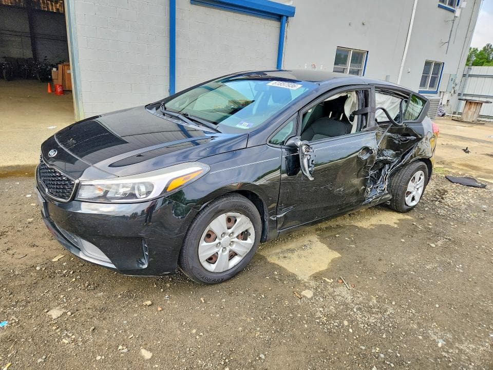 2017 KIA FORTE5 LX