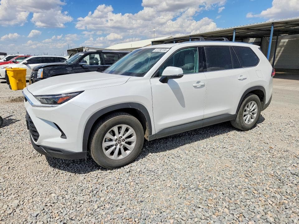 2025 TOYOTA GRAND HIGHLANDER XLE - 1