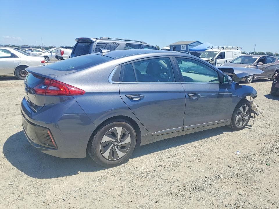2019 HYUNDAI IONIQ SEL 3